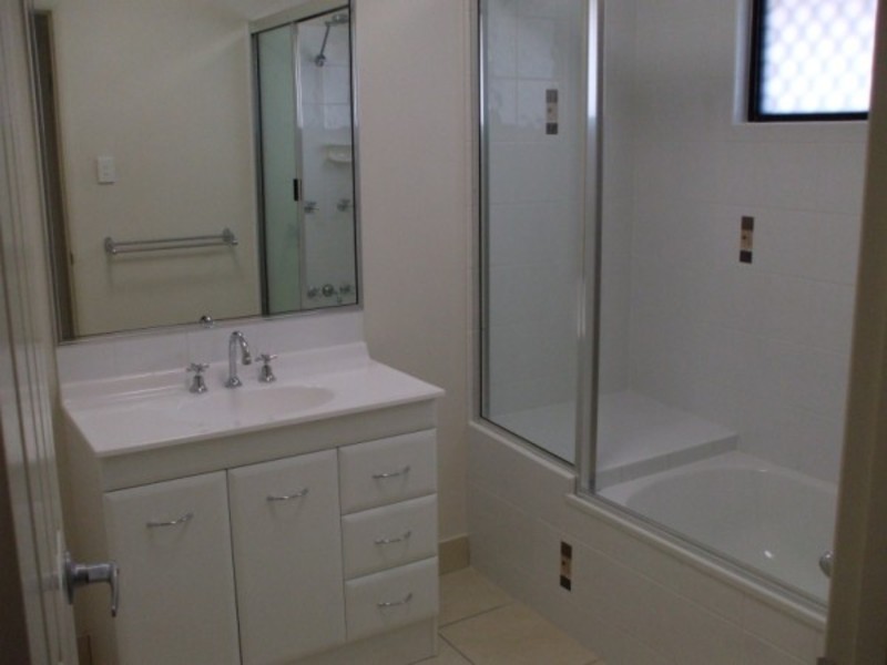 10 Mannikin Way, Bohle Plains QLD 4817