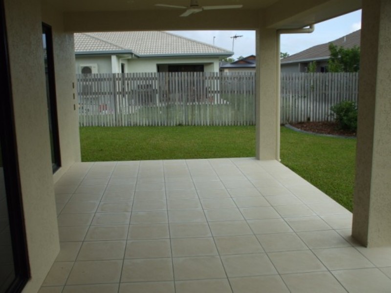 10 Mannikin Way, Bohle Plains QLD 4817