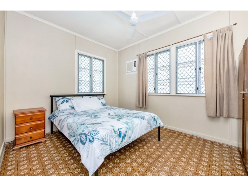 5 Munroe Street, Wulguru QLD 4811