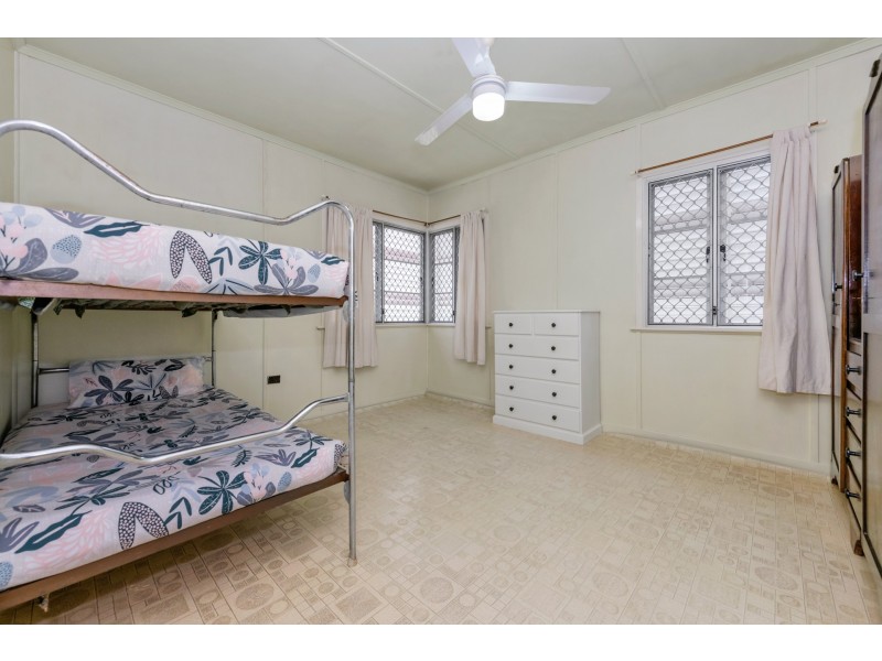 5 Munroe Street, Wulguru QLD 4811