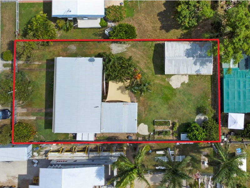 135 Twelfth Avenue, Railway Estate QLD 4810