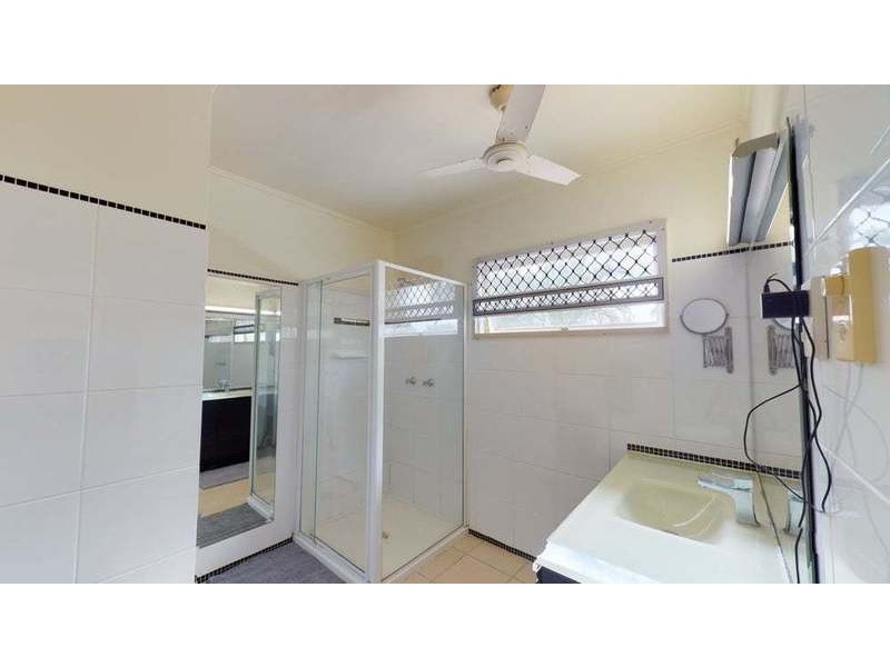 135 Twelfth Avenue, Railway Estate QLD 4810