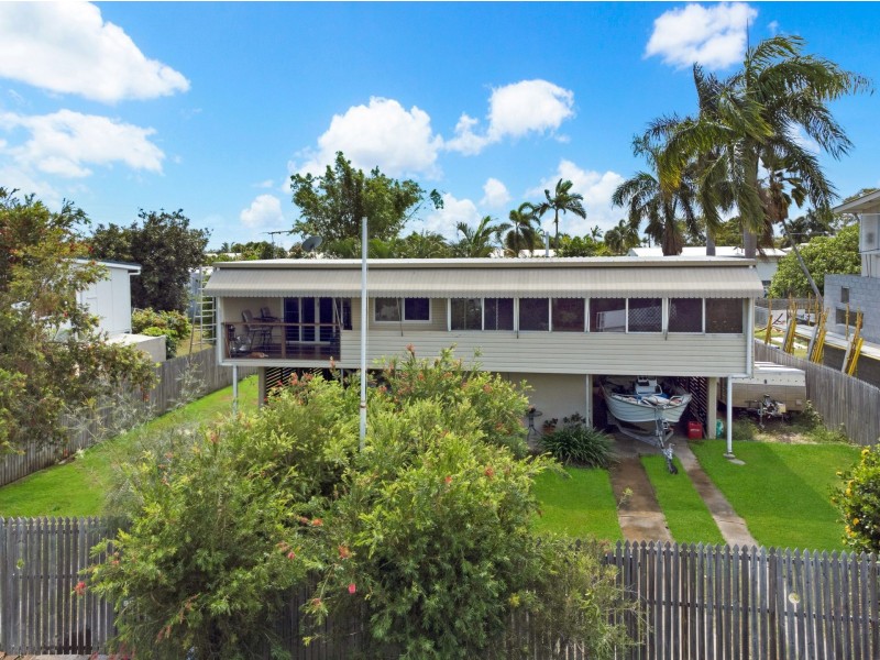 135 Twelfth Avenue, Railway Estate QLD 4810