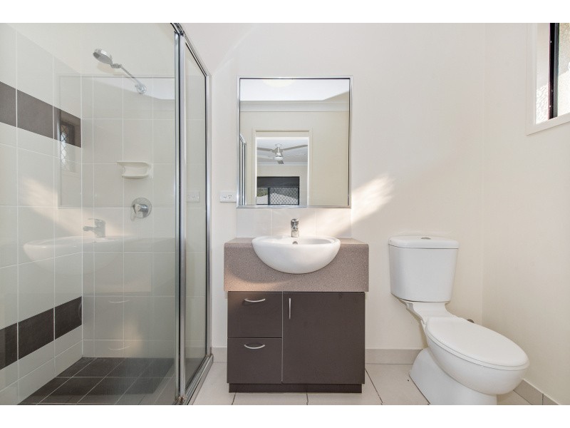 11 Ellsworth Drive, Mount Louisa QLD 4814