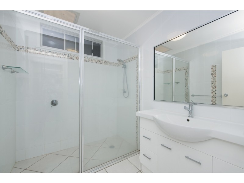15 O’Callaghan Street, Heatley QLD 4814