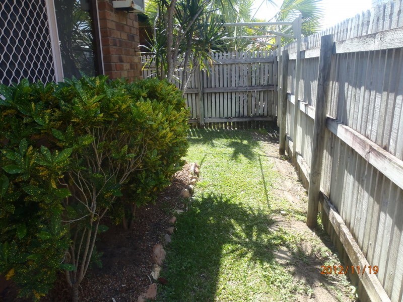 2/50 Latchford Street, Pimlico QLD 4812