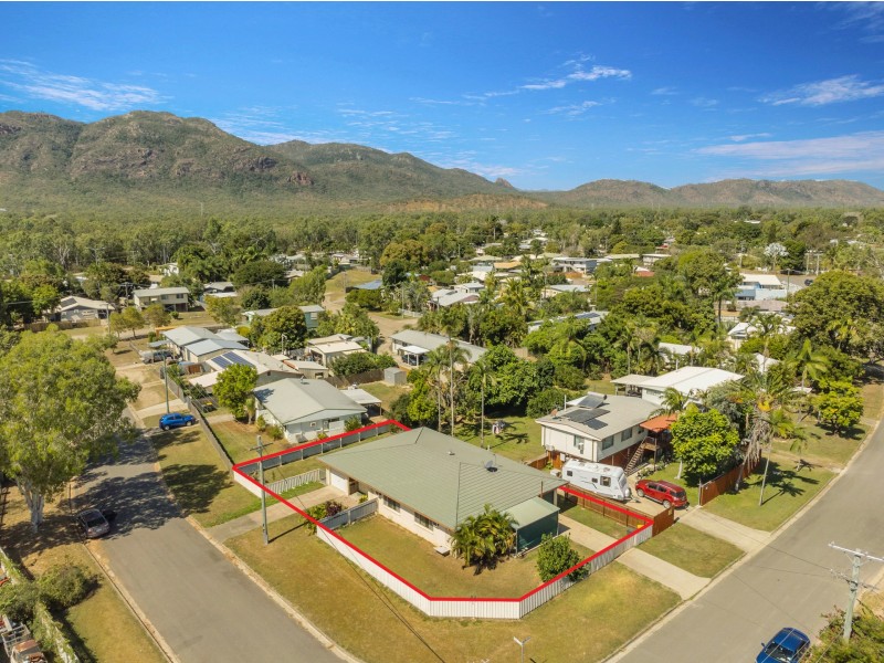 37 Illuta Street, Rasmussen QLD 4815