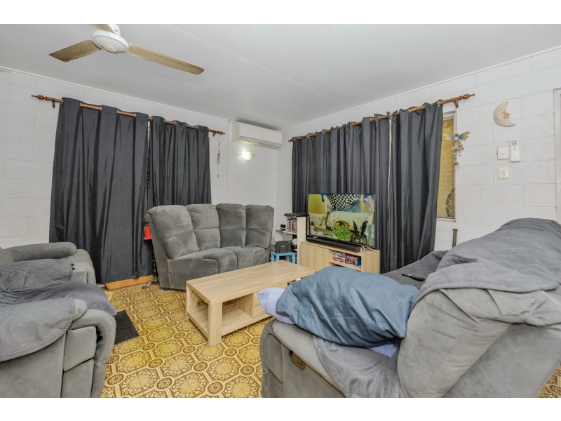 37 Illuta Street, Rasmussen QLD 4815