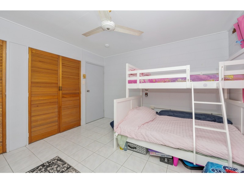 37 Illuta Street, Rasmussen QLD 4815