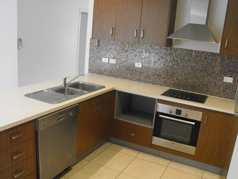 15/159 Riverside Boulevard, Douglas QLD 4814