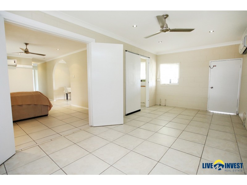 18 Julia Street, Kirwan QLD 4817