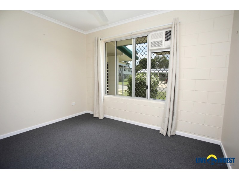 18 Julia Street, Kirwan QLD 4817