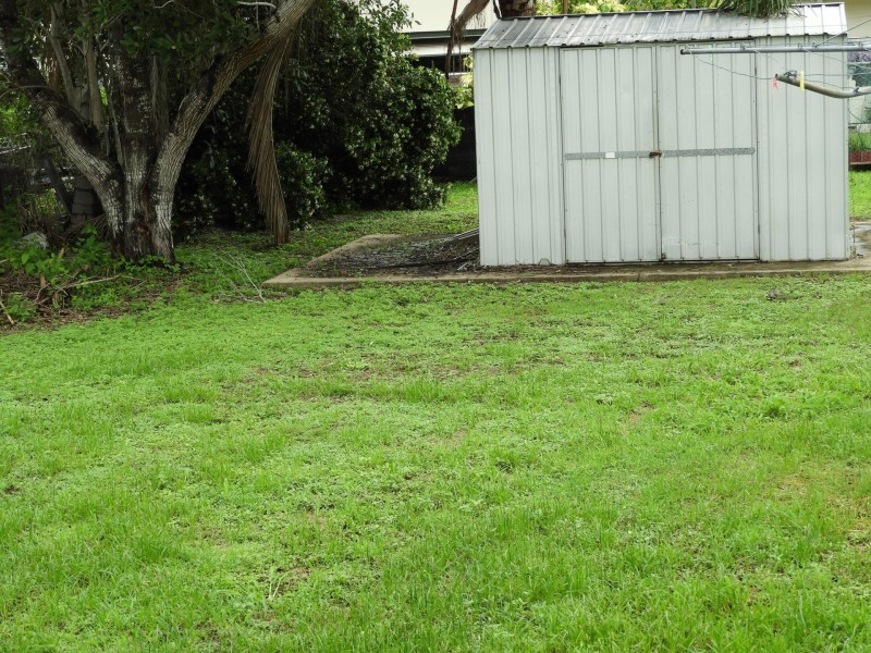 8 Wattle Street, Kirwan QLD 4817