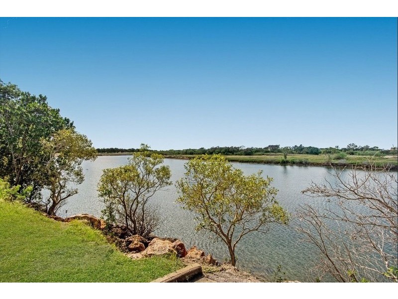 1/1 Hodel Street, Rosslea QLD 4812