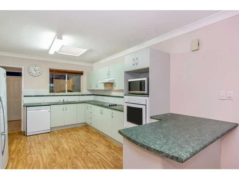 14 Pine Street, Kirwan QLD 4817