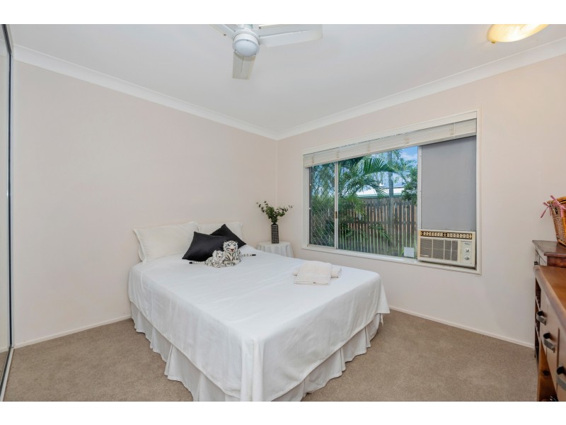 14 Pine Street, Kirwan QLD 4817