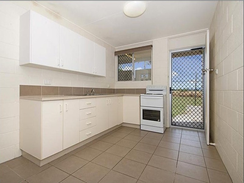 82 Lockheed Street, Garbutt QLD 4814