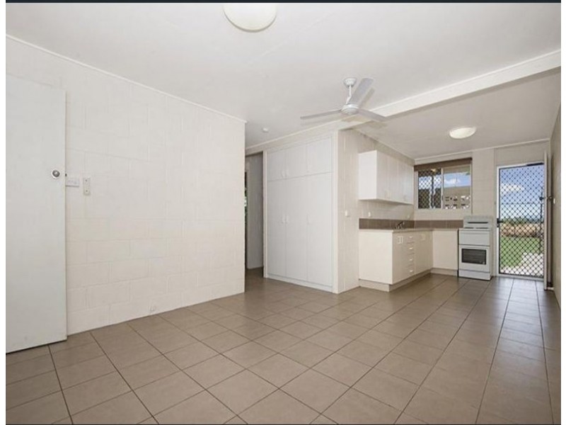 82 Lockheed Street, Garbutt QLD 4814