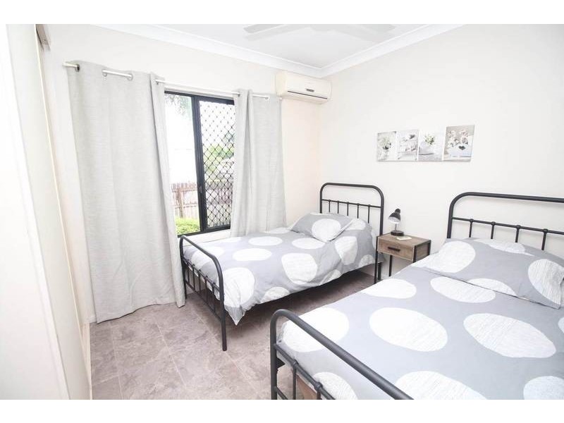 2/47 Diprose Street, Pimlico QLD 4812