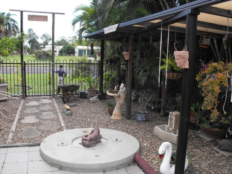 183 Ocean Parade, Balgal Beach QLD 4816