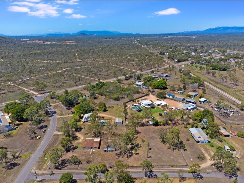 5 Althaus Parade, Yabulu QLD 4818