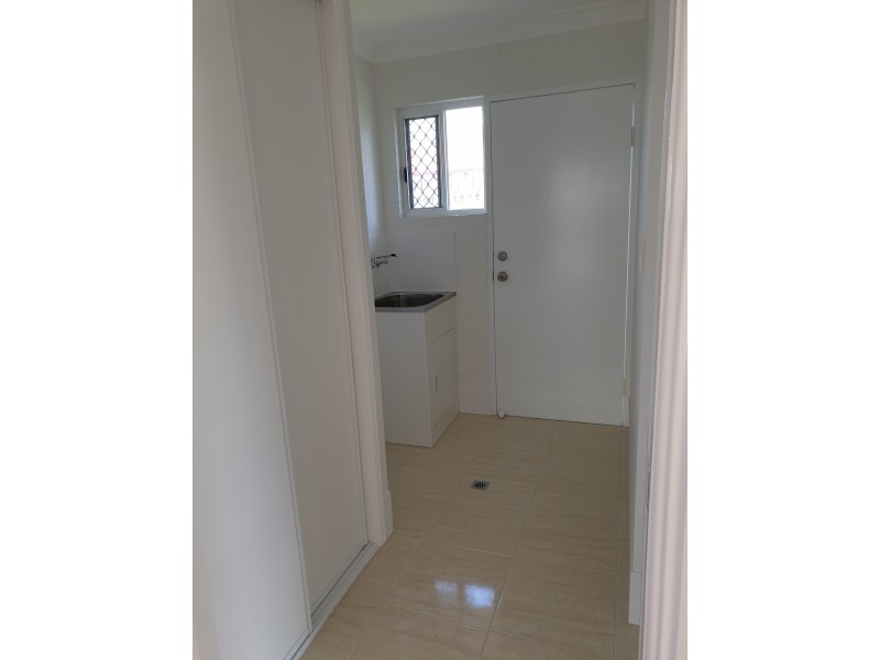 31 Barnett Street, Mount Louisa QLD 4814