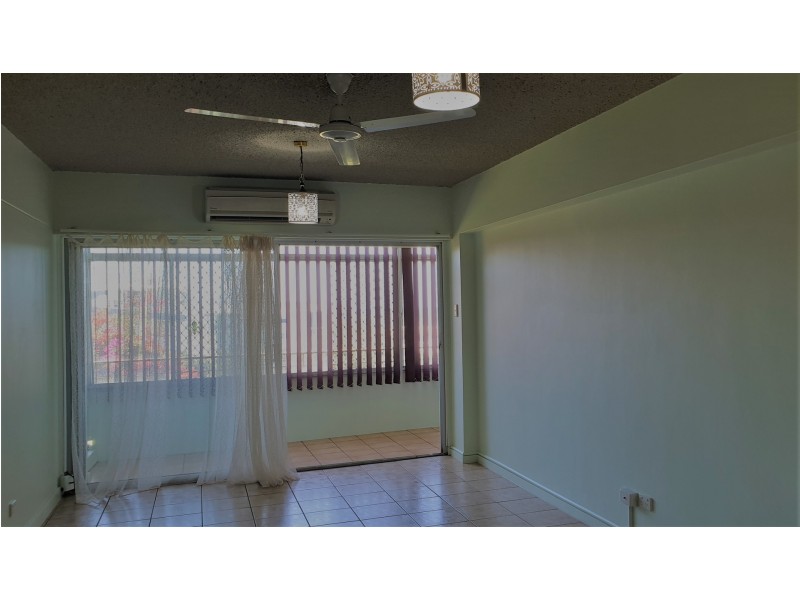 2/23A Cleveland Terrace, North Ward QLD 4810