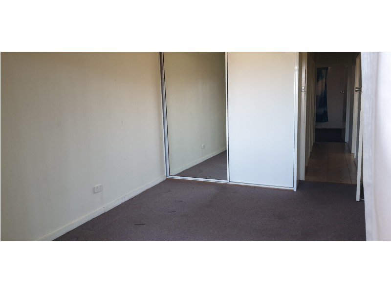 2/23A Cleveland Terrace, North Ward QLD 4810