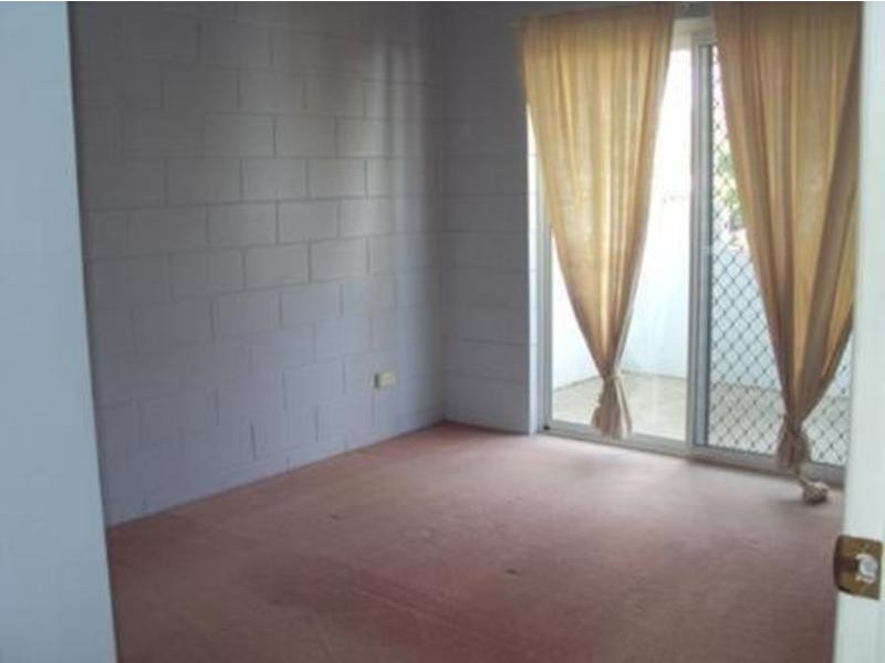 4/36 Marks Street, Hermit Park QLD 4812