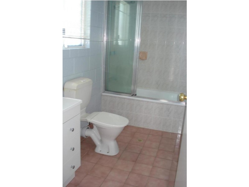 4/36 Marks Street, Hermit Park QLD 4812