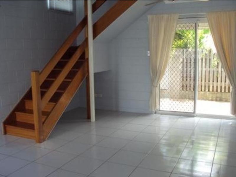 4/36 Marks Street, Hermit Park QLD 4812