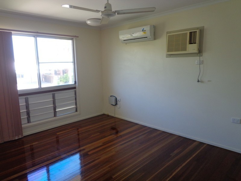 4 Eklund Street, Kirwan QLD 4817