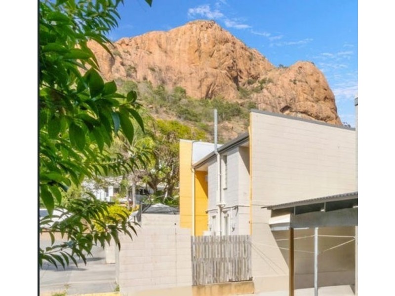 4/317 Stanley Street, North Ward QLD 4810