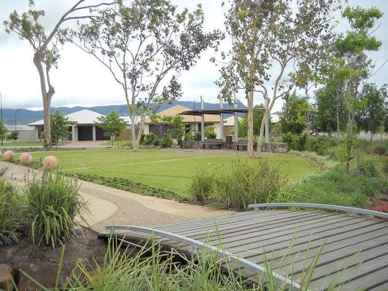 17 Derwent Circuit, Kelso QLD 4815