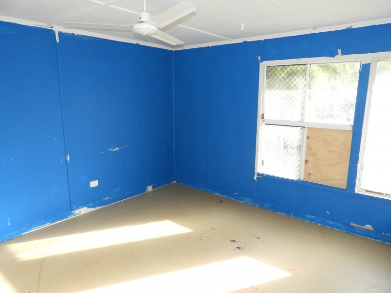 8 Powell Street, Wulguru QLD 4811