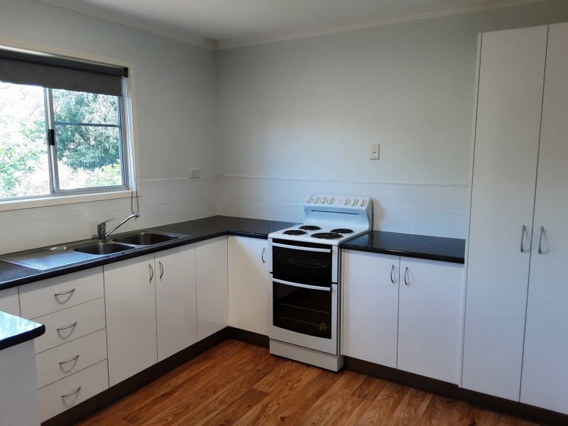 11 Hasson Street, Kirwan QLD 4817