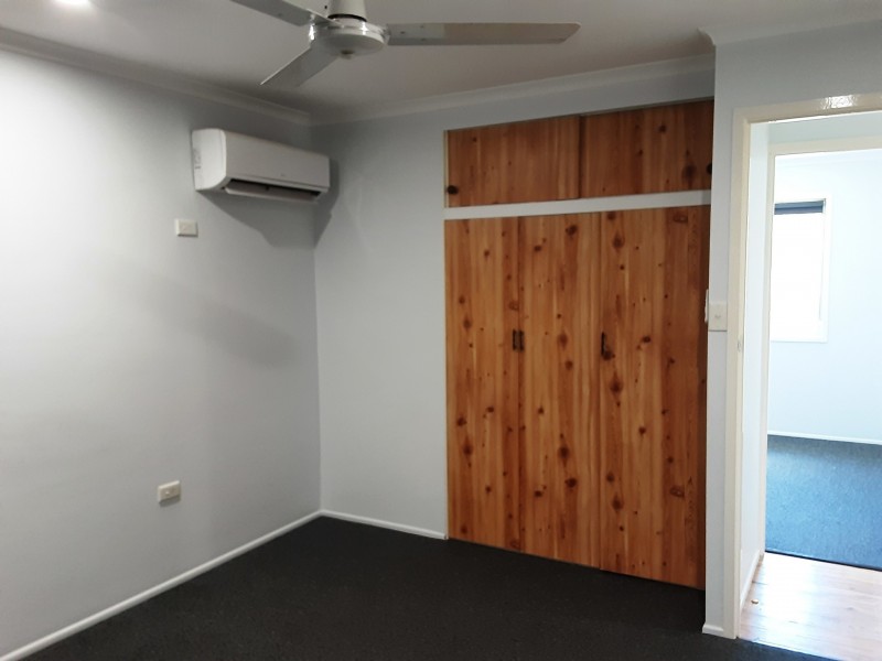 11 Hasson Street, Kirwan QLD 4817