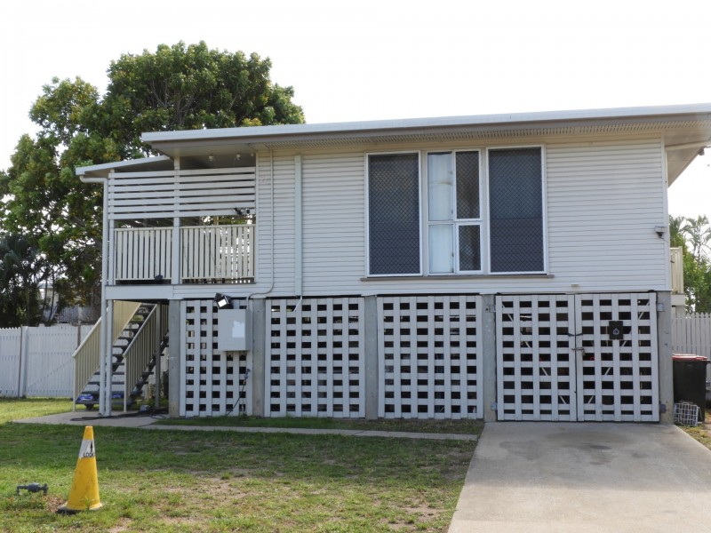 26 Hivers Street, Vincent QLD 4814