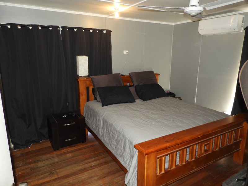 26 Hivers Street, Vincent QLD 4814