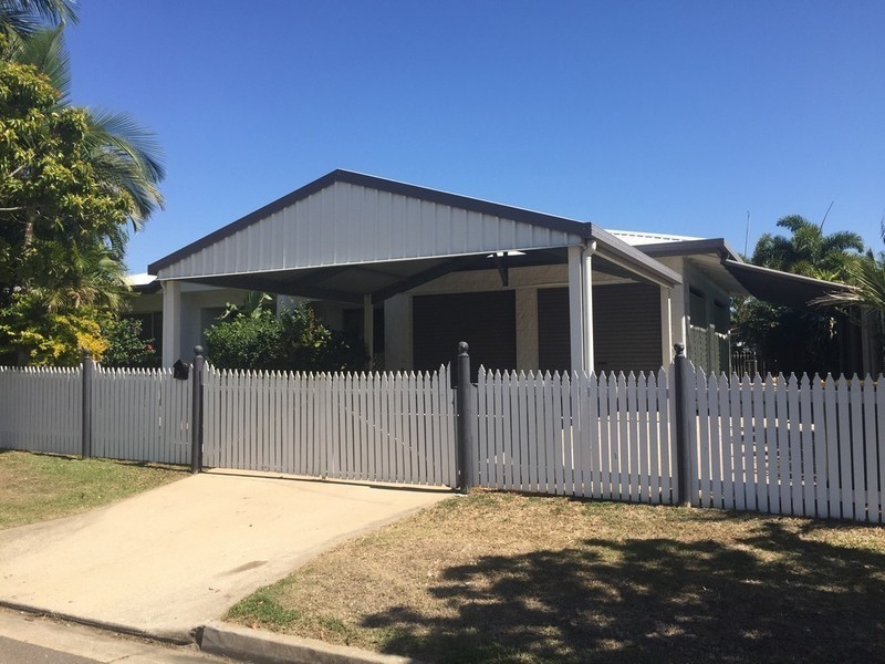 7 Santa Lucia Drive, Mount Louisa QLD 4814