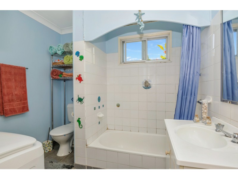 29 Keesing Road, Douglas QLD 4814