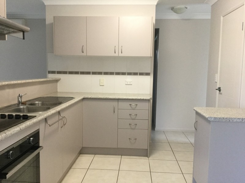 18 Firetail Pocket, Kelso QLD 4815