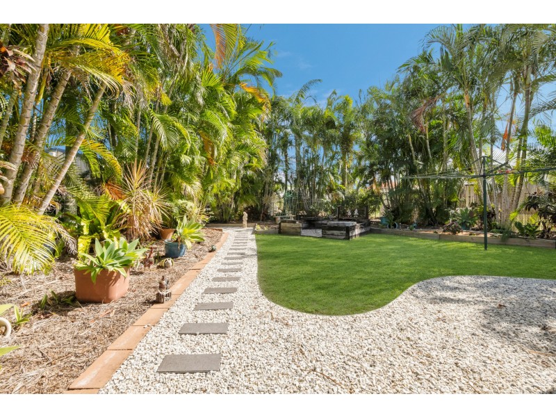 13 Sunderland Street, Garbutt QLD 4814