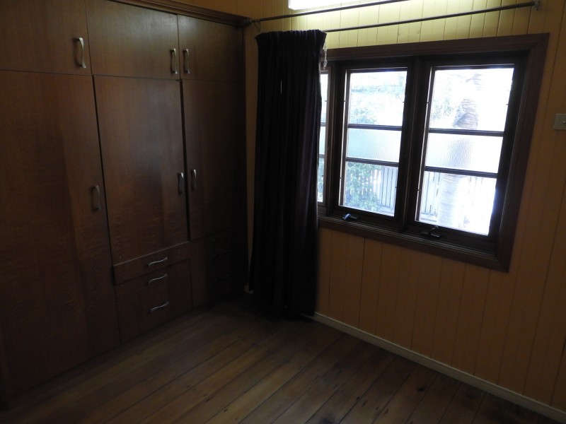 22 Sherriff Street, Hermit Park QLD 4812