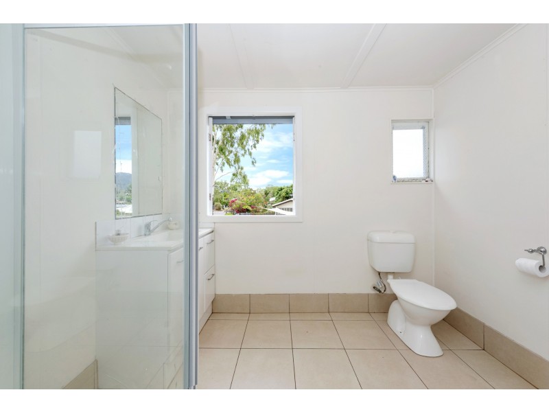 8 Forest Avenue, Kirwan QLD 4817