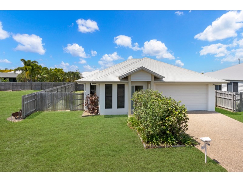 6 Nova Street, Mount Low QLD 4818