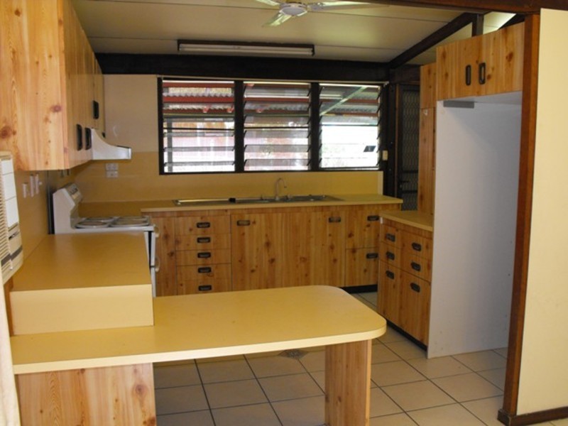 4 Rosemary Street, Kelso QLD 4815