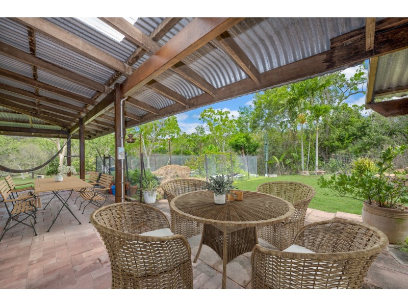 54 Mount Elliott Drive, Alligator Creek QLD 4816