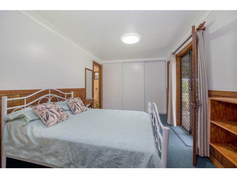 54 Mount Elliott Drive, Alligator Creek QLD 4816