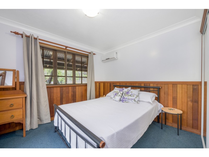 54 Mount Elliott Drive, Alligator Creek QLD 4816